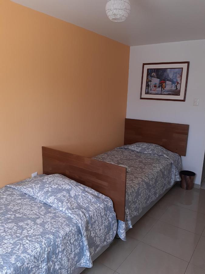 Hostal D' Silvia อารีกา ภายนอก รูปภาพ